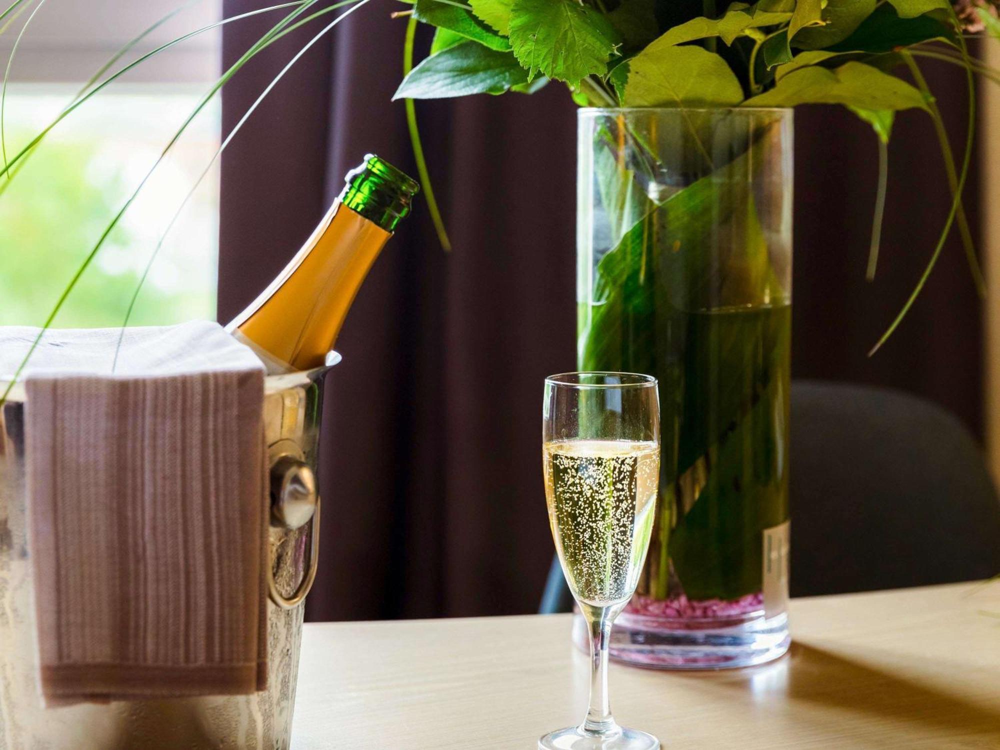Mercure Pont De Loire 4*